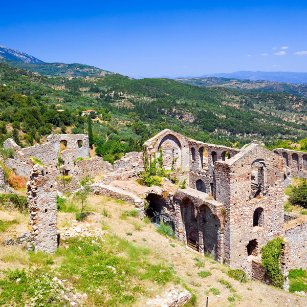 Experience luxury and pleasure in visiting the fertile land of warrior Spartans in Laconia and the Byzantine city of Mystras...